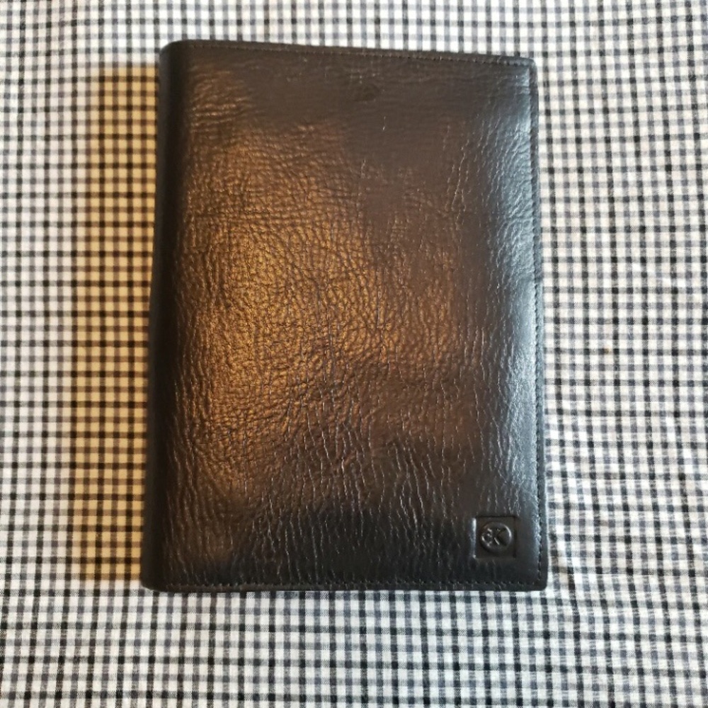 Calvin Klein Leather Unisex Wallet